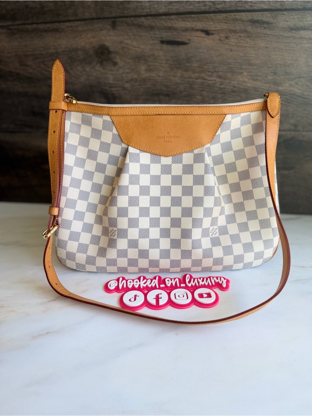 Authentic Louis Vuitton Siracusa MM Damier Azur Crossbody Handbag
